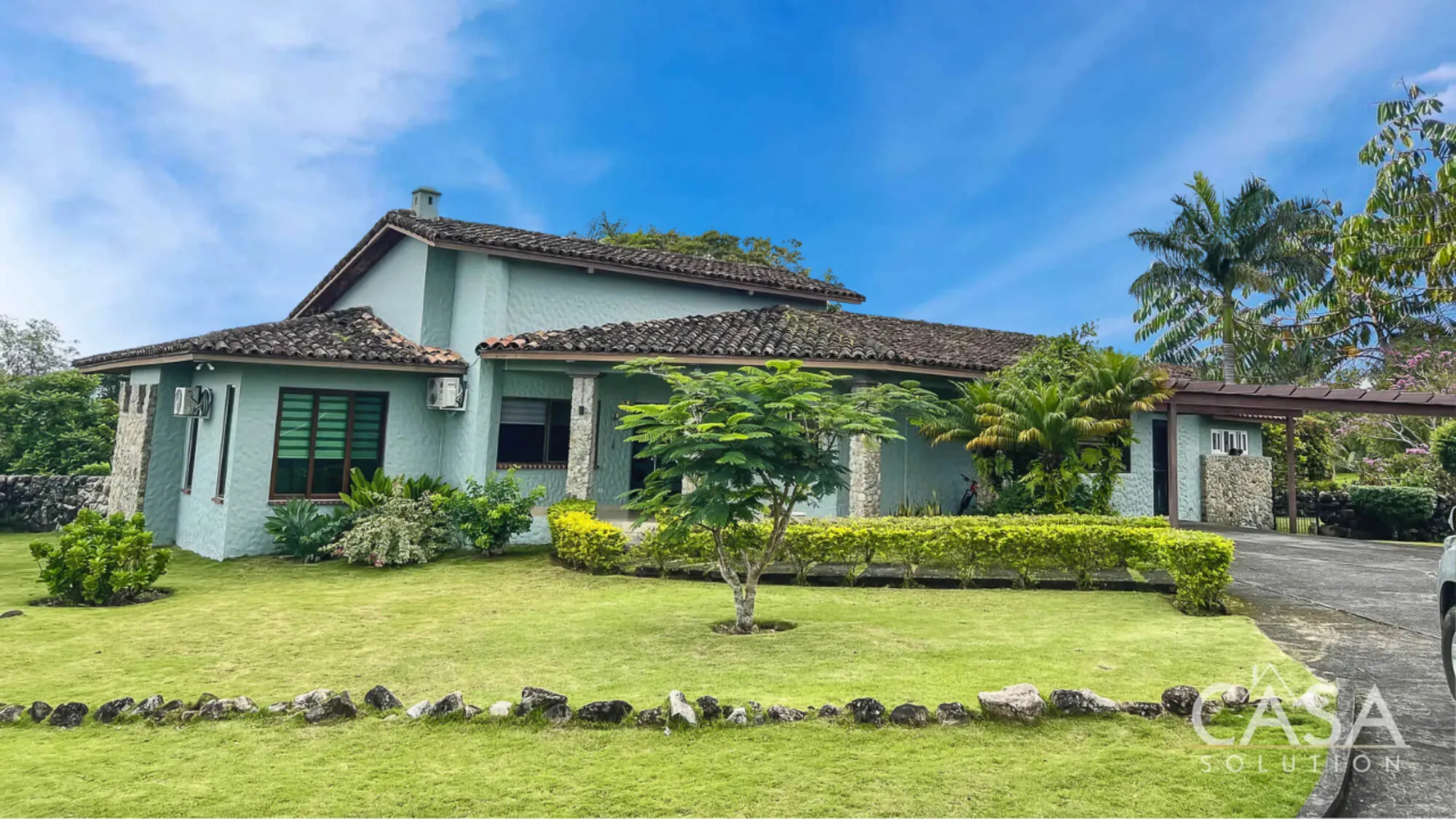 Price Reduction! Lakeside Gem in Los Molinos. Stunning 3-bedroom home for sale in Alto Boquete, Boquete, Chiriqui.