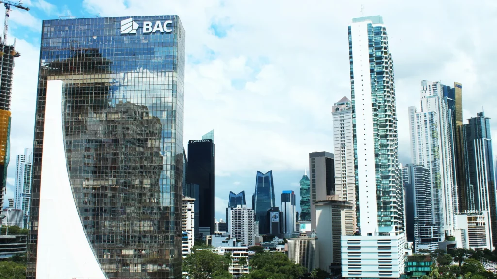 How to Choose the Best Bank in Panama for Expats 