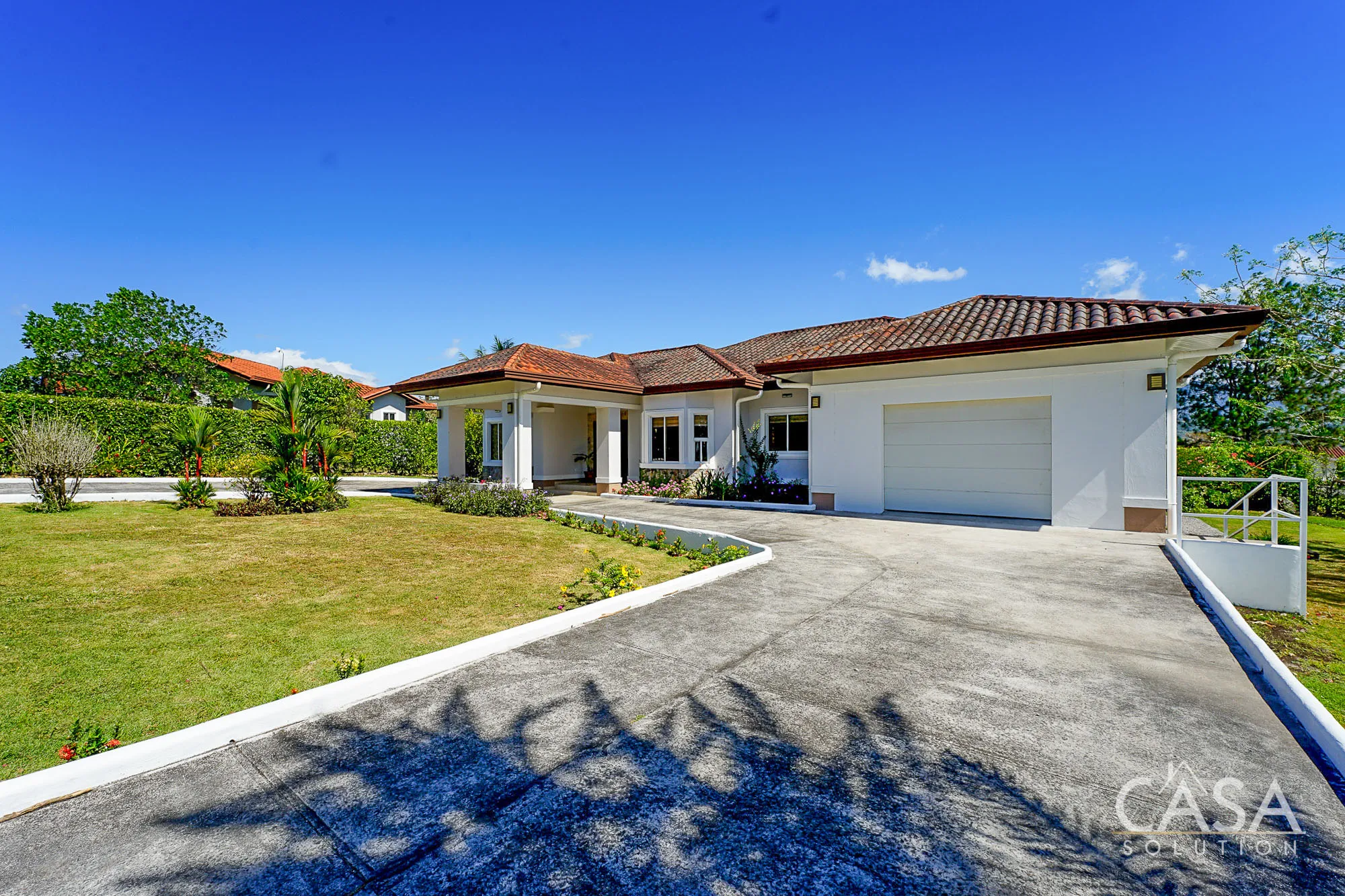 Modern 3-bed Home for Sale in Boquete Canyon Village, Boquete Chiriqui. With New Kitchen, Pool, Terrace, and Beautiful Landscaping